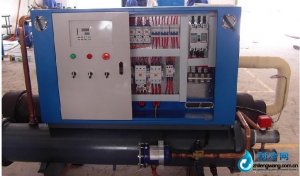 三洋水冷式螺桿冷水機組